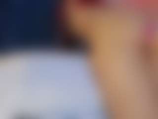 Hanna-Red's Live Sex Cam Show