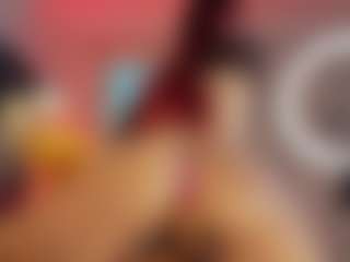 Hanna-Red's Live Sex Cam Show
