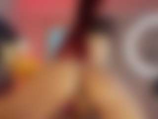 Hanna-Red's Live Sex Cam Show