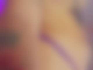 Hanna-Red's Live Sex Cam Show