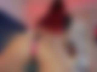 Hanna-Red's Live Sex Cam Show