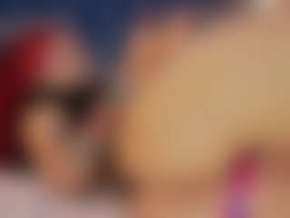 Hanna-Red's Live Sex Cam Show