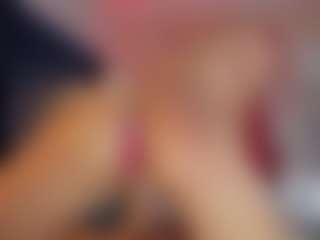 Hanna-Red's Live Sex Cam Show