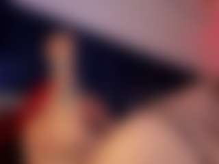 Hanna-Red's Live Sex Cam Show