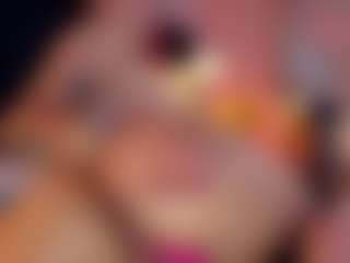Hanna-Red's Live Sex Cam Show