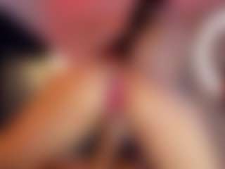 Hanna-Red's Live Sex Cam Show