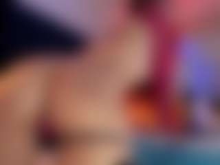 Hanna-Red's Live Sex Cam Show
