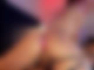 Hanna-Red's Live Sex Cam Show