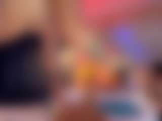 Hanna-Red's Live Sex Cam Show
