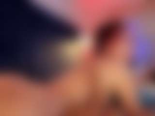 Hanna-Red's Live Sex Cam Show