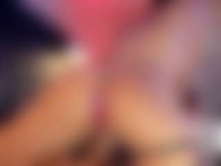 Hanna-Red's Live Sex Cam Show