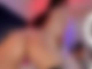 Hanna-Red's Live Sex Cam Show