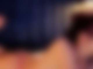Live cam show with Hanna-Red - Small Tits on Lustler