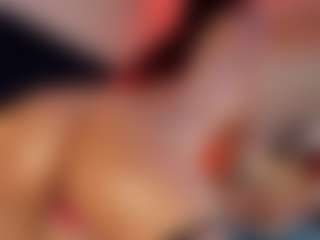Live cam show with Hanna-Red - Skinny on sexytreat.net