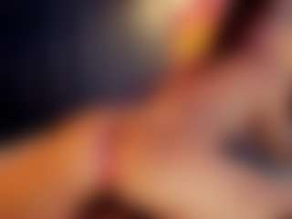 Hanna-Red's Live Sex Cam Show