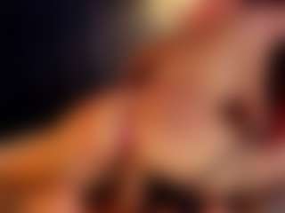 Live cam show with Hanna-Red - Toys on madthumbs