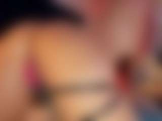 Hanna-Red's Live Sex Cam Show