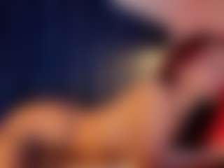 Hanna-Red's Live Sex Cam Show
