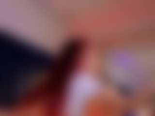 Hanna-Red's Live Sex Cam Show