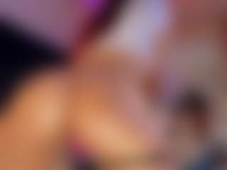 Hanna-Red's Live Sex Cam Show