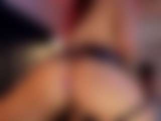 Hanna-Red's Live Sex Cam Show