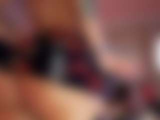 Hanna-Red's Live Sex Cam Show