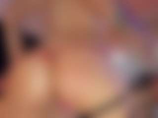 Hanna-Red's Live Sex Cam Show