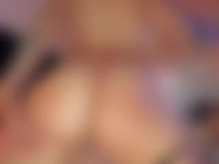 Hanna-Red's Live Sex Cam Show