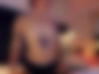 Hanna-Red's Live Sex Cam Show