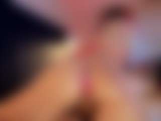 Hanna-Red's Live Sex Cam Show