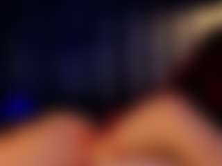 Hanna-Red's Live Sex Cam Show