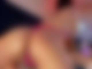 Live cam show with Hanna-Red - College Latina on camwithhim.com | colombia