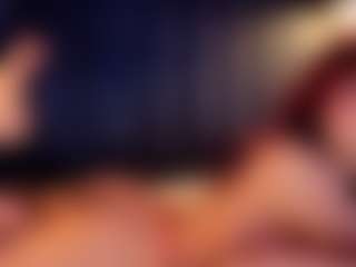 Hanna-Red's Live Sex Cam Show