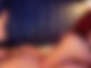 Hanna-Red's Live Sex Cam Show