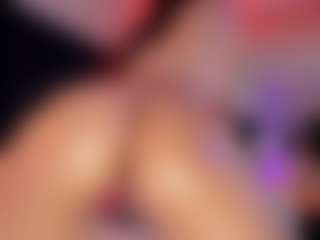 Hanna-Red's Live Sex Cam Show