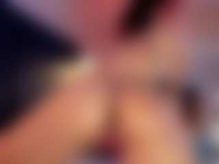 Live cam show with Hanna-Red - Blowjob on Soda Cam