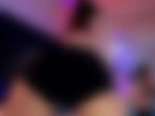 Hanna-Red's Live Sex Cam Show