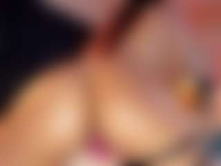 Hanna-Red's Live Sex Cam Show