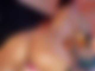 Hanna-Red's Live Sex Cam Show