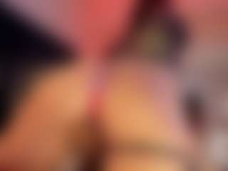 Hanna-Red's Live Sex Cam Show