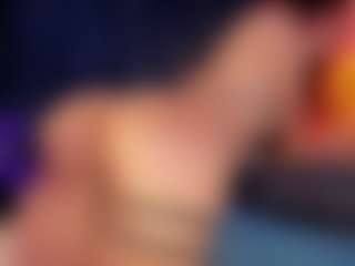Hanna-Red's Live Sex Cam Show