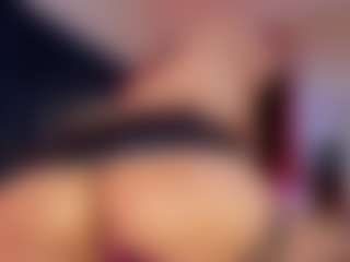 Hanna-Red's Live Sex Cam Show