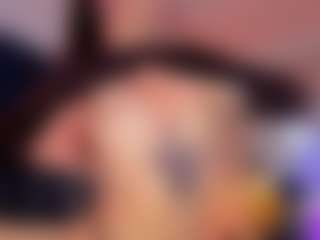 Hanna-Red's Live Sex Cam Show