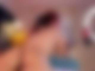 Hanna-Red's Live Sex Cam Show