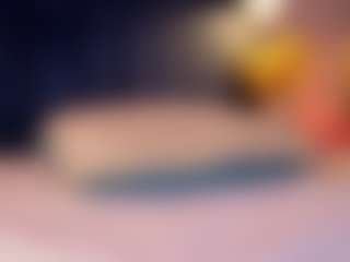 Live cam show with Hanna-Red - Athletic Amateur on Soda Cam