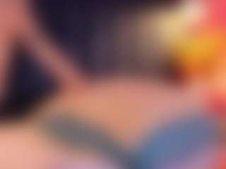 Hanna-Red's Live Sex Cam Show