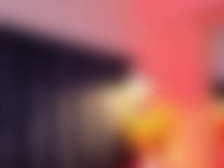 Hanna-Red's Live Sex Cam Show