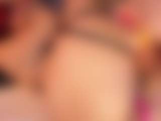Live cam show with Hanna-Red - Ass Clapping on Camsoda