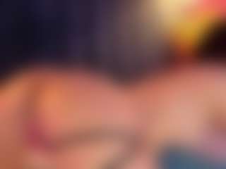 Hanna-Red's Live Sex Cam Show