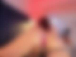 Live cam show with Hanna-Red - Athletic Small Tits on studioflirtlive.com